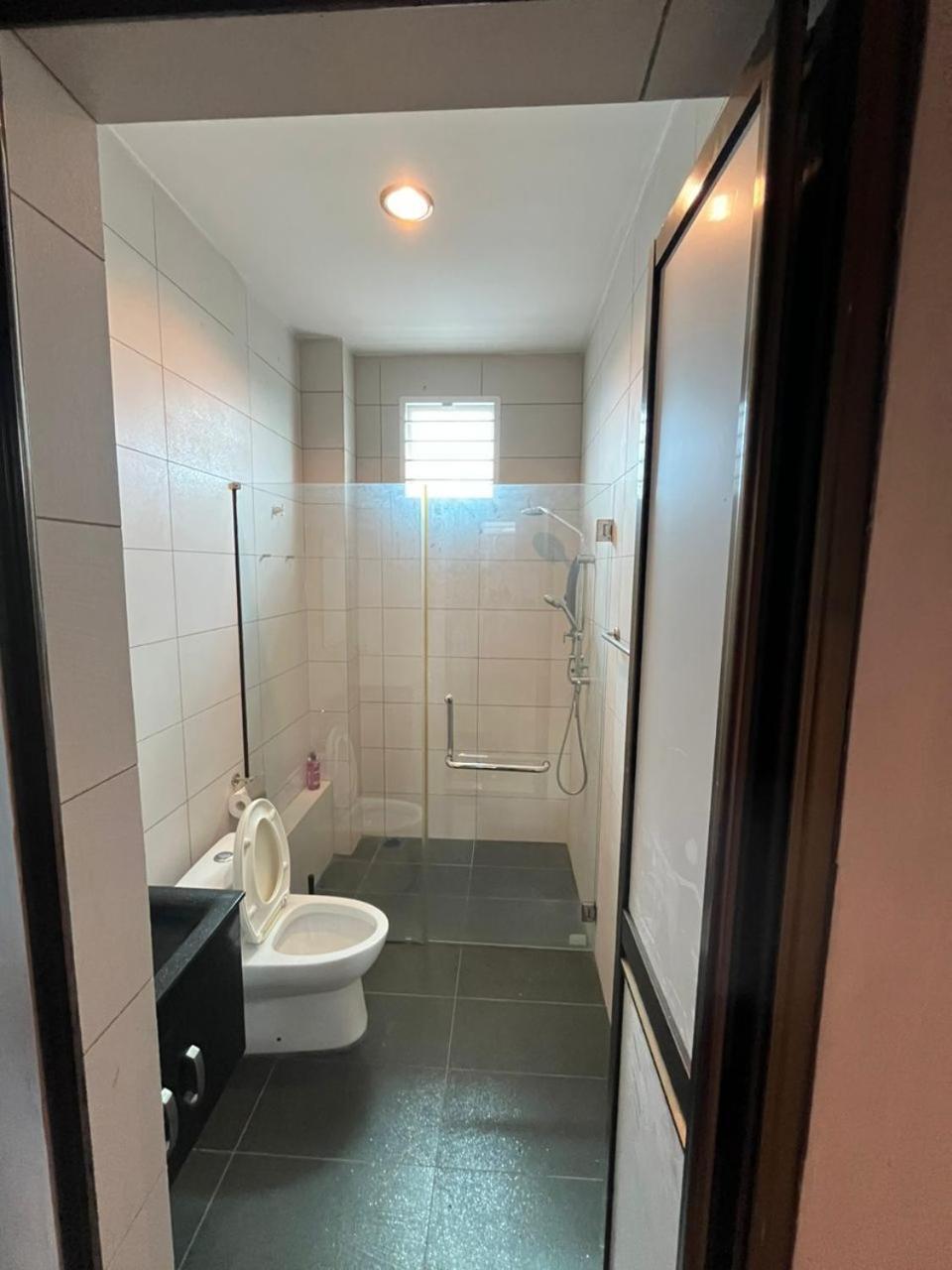 Semi D House At Apartment Tangkak